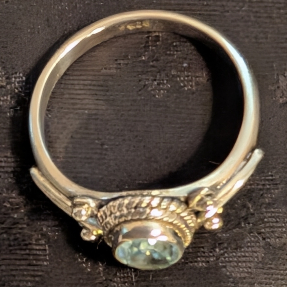 Genuine Blue Topaz Solid Sterling Silver Ring Size 6 - Picture 4 of 9